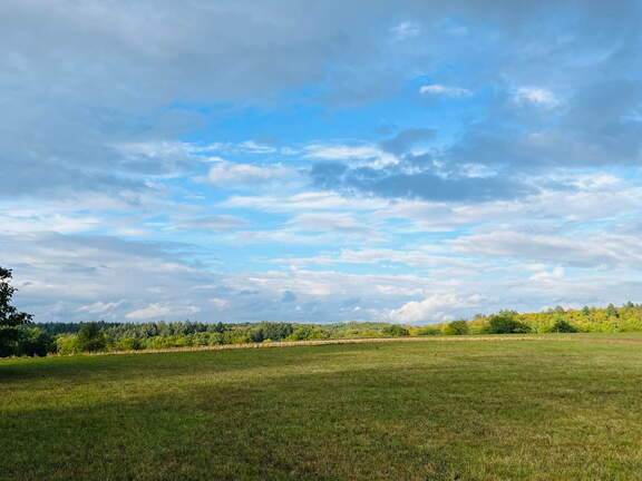 22-09-10 18-15-32 1983